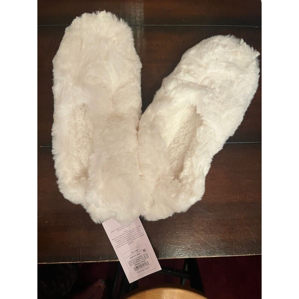 Auden Plush Fuzzy Ivory Slip-On Slipper Socks Gripper bottom